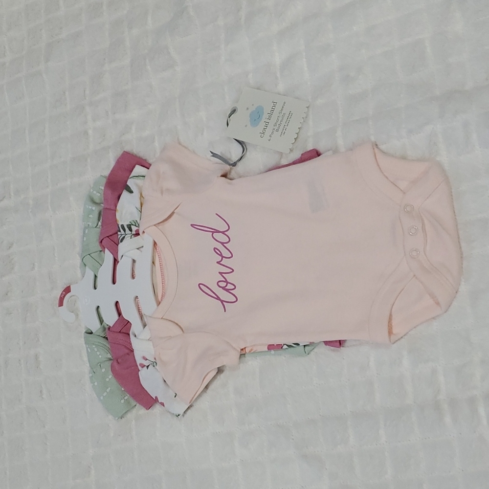 Newborn short sleeves onsies, 4 pack